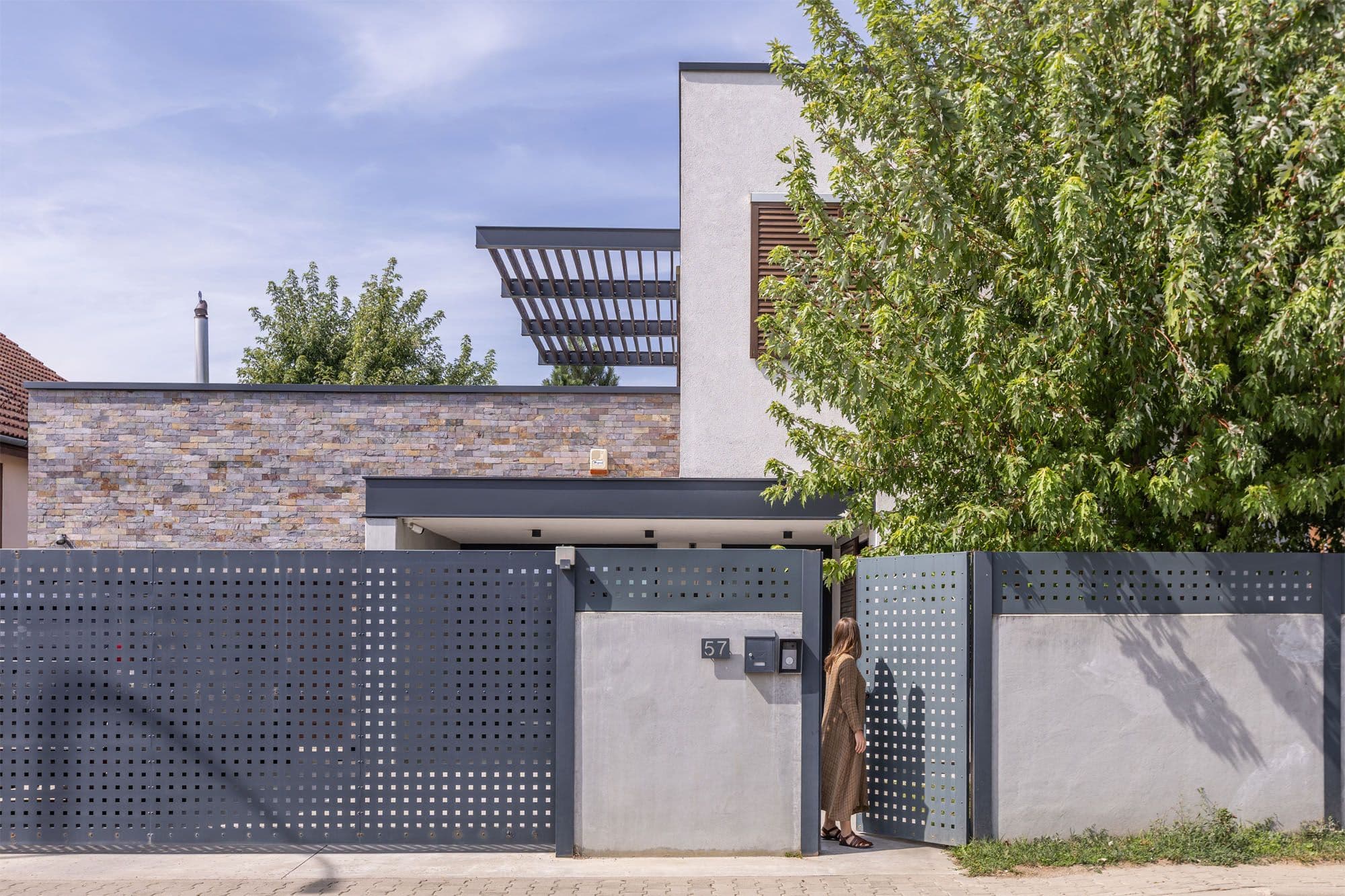 Casa cu mașină logo