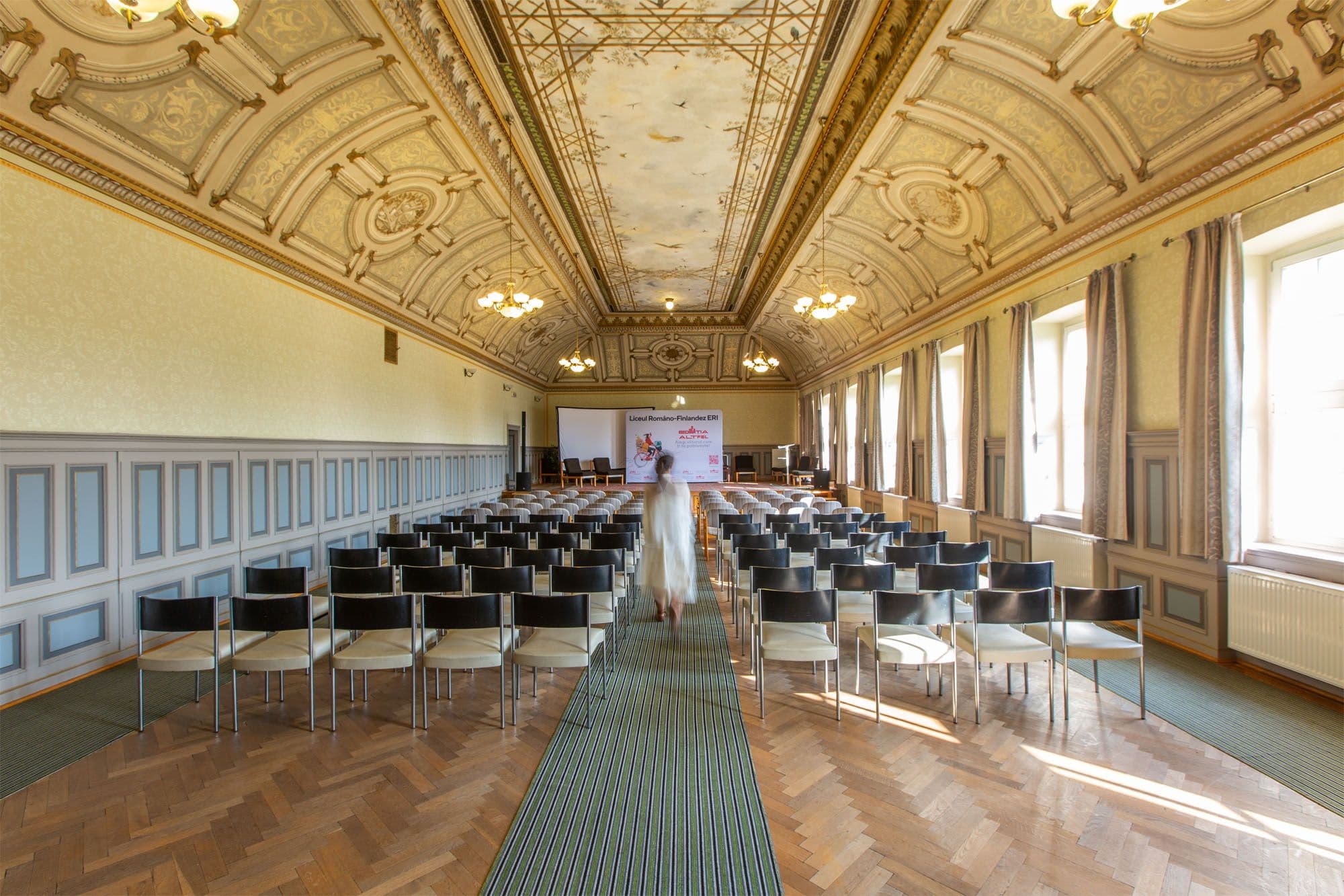 Sala Festivă///Fostul Institut Franciscan logo