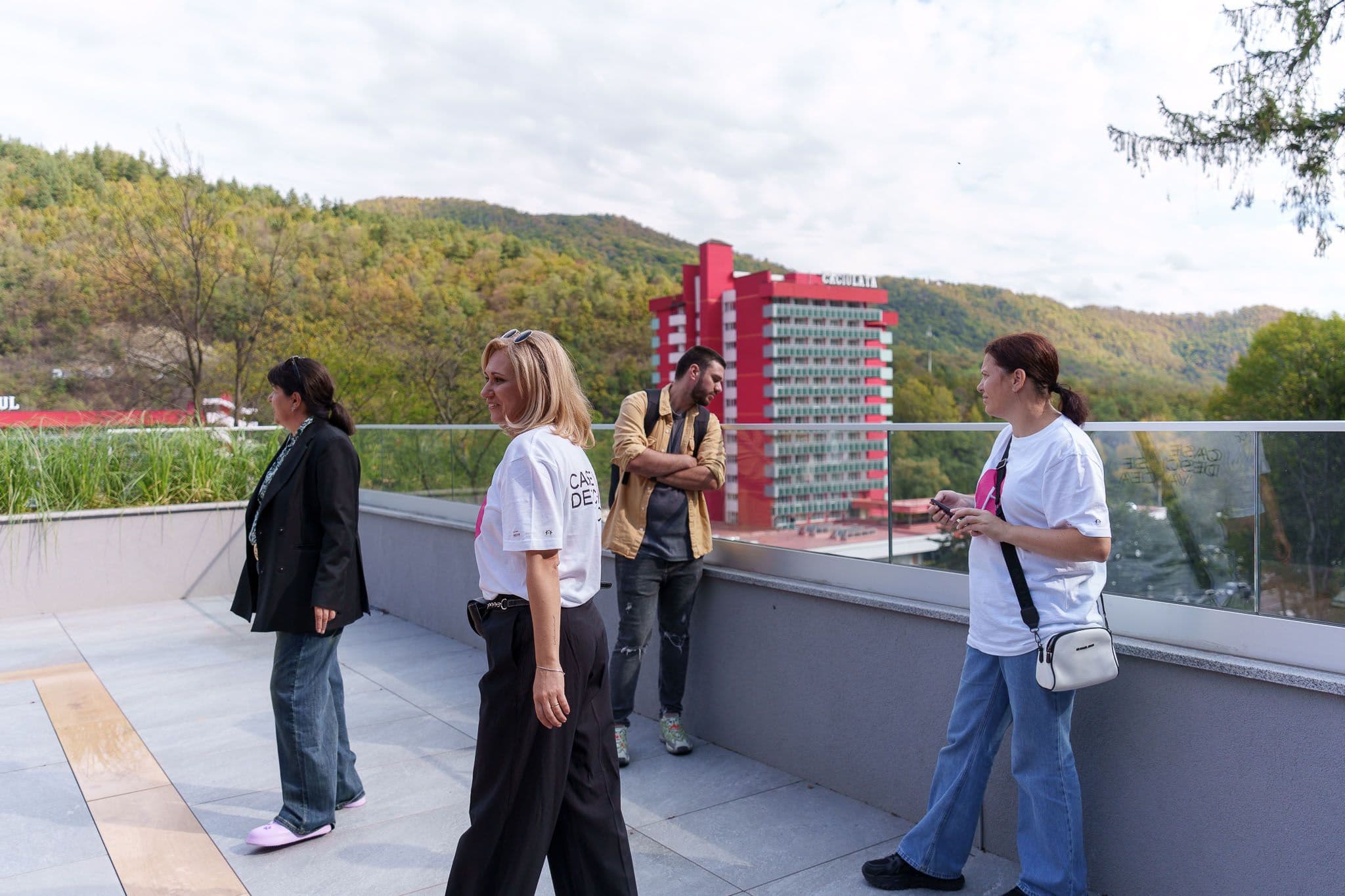 Tur urban în Căciulata și Brezoi cover image