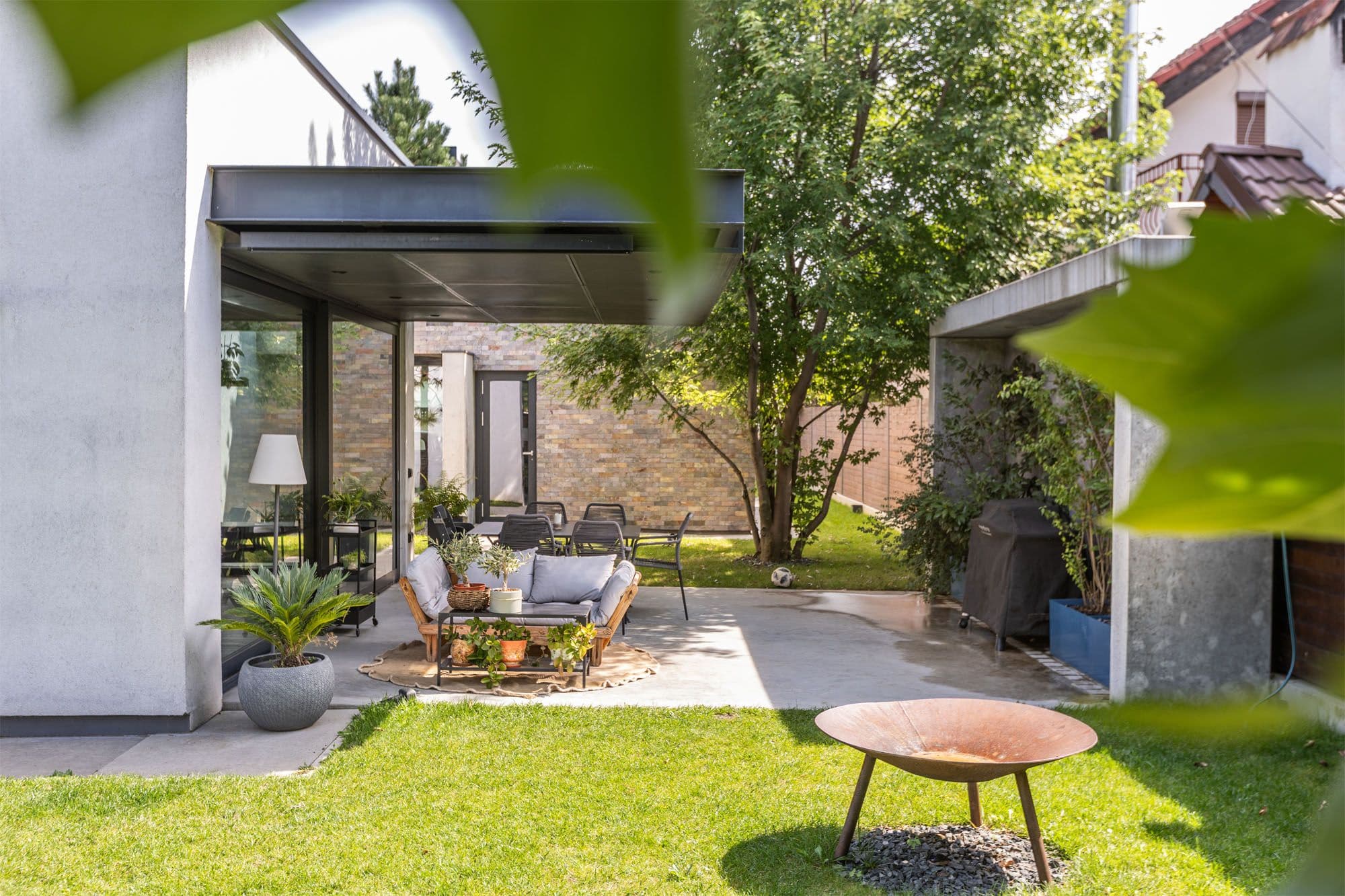 Casa cu mașină logo