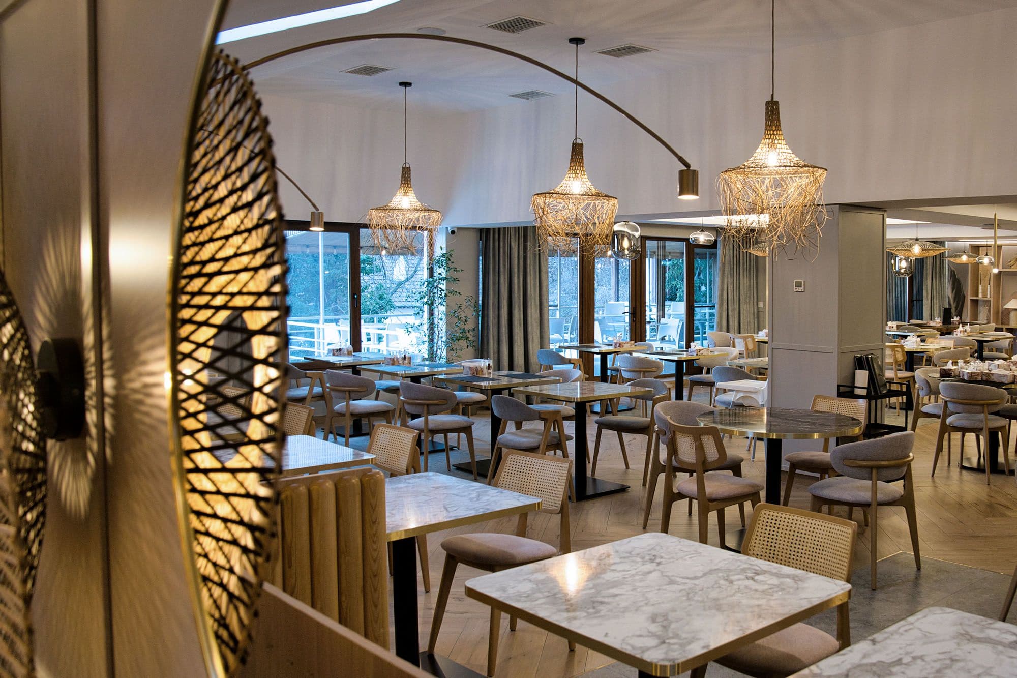 Restaurant Panoramic///Hotel Orizont Cozia cover image